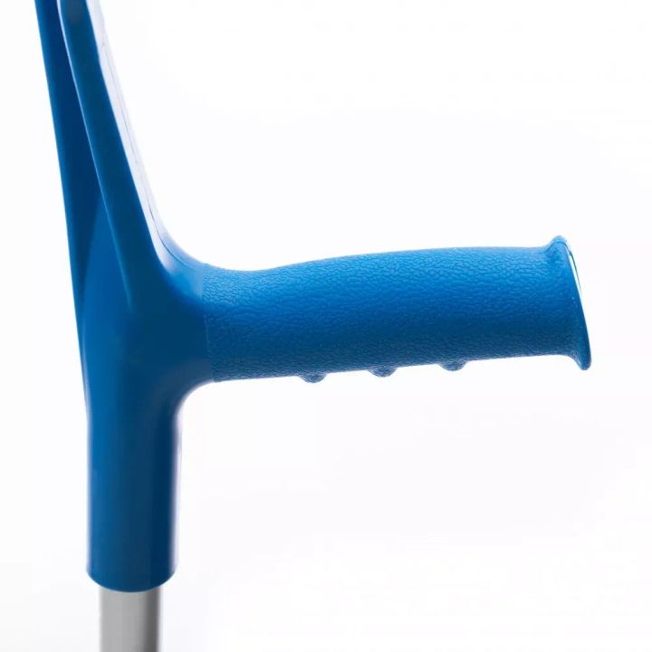 idaqvis-qavarjeni-u-matrix-aluminis-lurji-photo-2