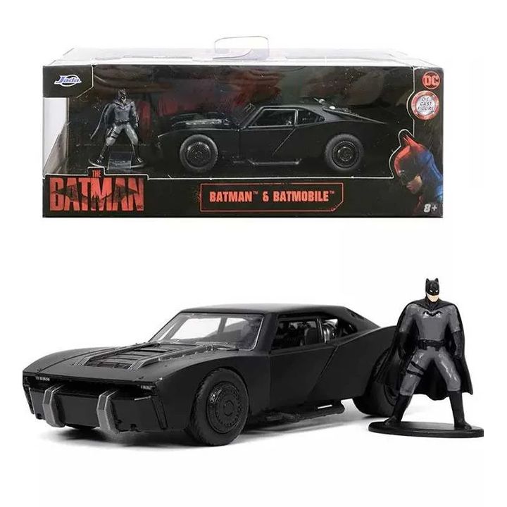 jada-betmenis-da-betmobilis-manqana