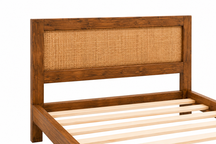 minimalist-rattan-bed-khelnaketi-fichvis-satsoli-photo-3