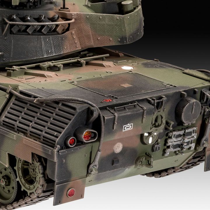 revell-leopard-1a5-revell-model-kit-asatsqobi-konstruqtori-photo-3