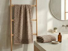 Product image of CAMERON JACQUARD BATH TOWEL VIZON 70X140 პირსახოცი