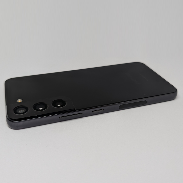samsung-galaxy-s22-128gb-phantom-black-shefaseba-a-photo-2