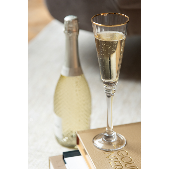 laboratory-my-home-shampaniuris-chiqa-photo-2