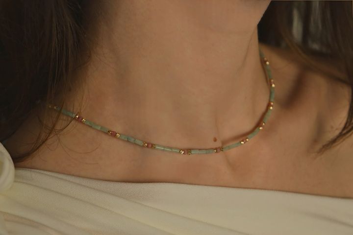 de-aure-amazonitis-qelsbami-rodonitis-qvebit-photo-2