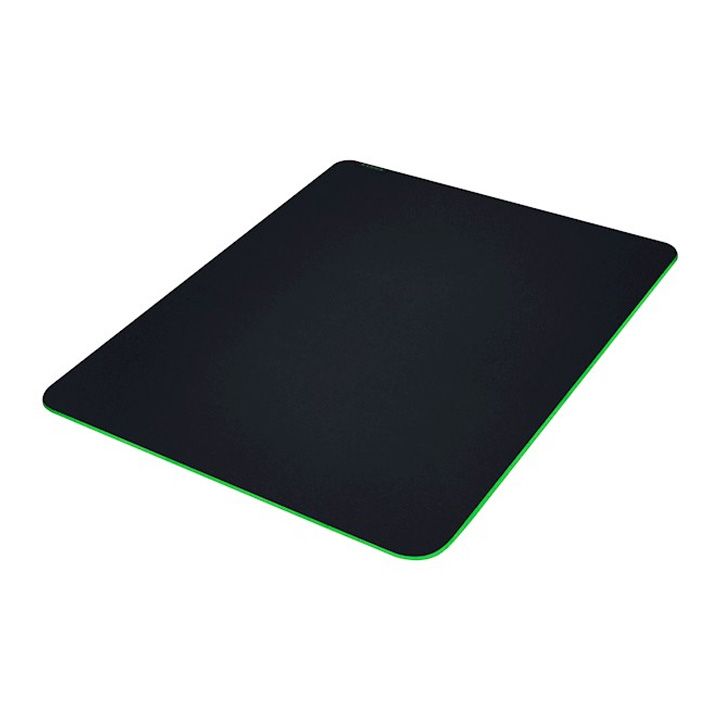 razer-gigantus-v2-mauspadi-photo-4
