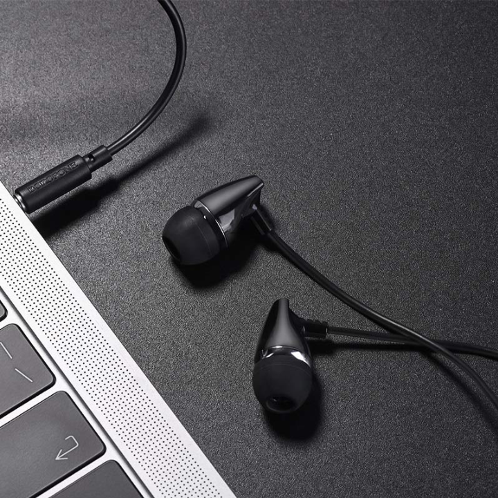 borofone-bm25-sound-edge-universal-earphones-with-mic-black-photo-3