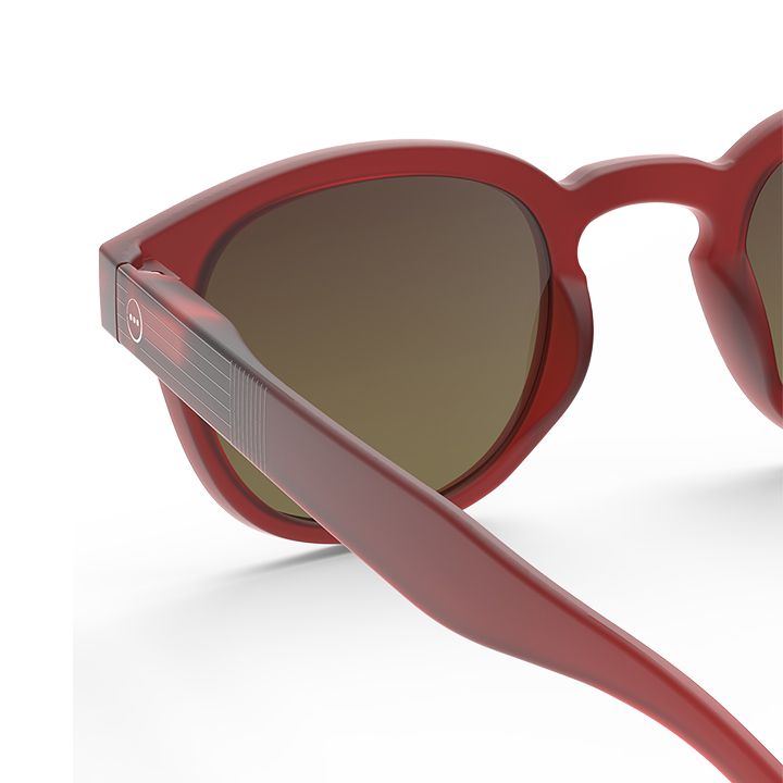 izipizi-c-sun-crimson-mzis-satvale-photo-4