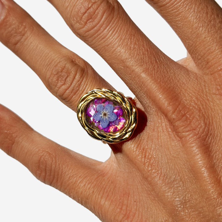 khelnaketi-bechedi-bunebrivi-qvavilebit