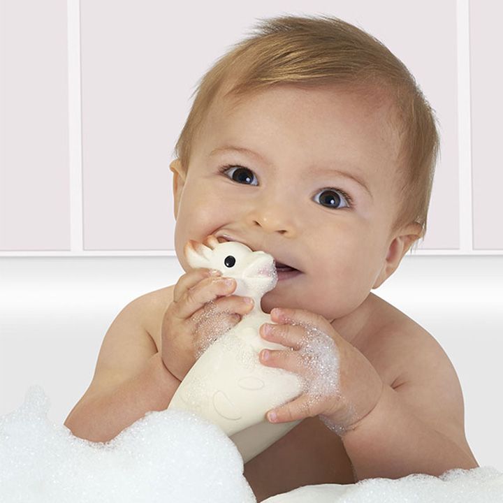 sophie-la-girafe-sopure-abazanis-satamasho-0-photo-3