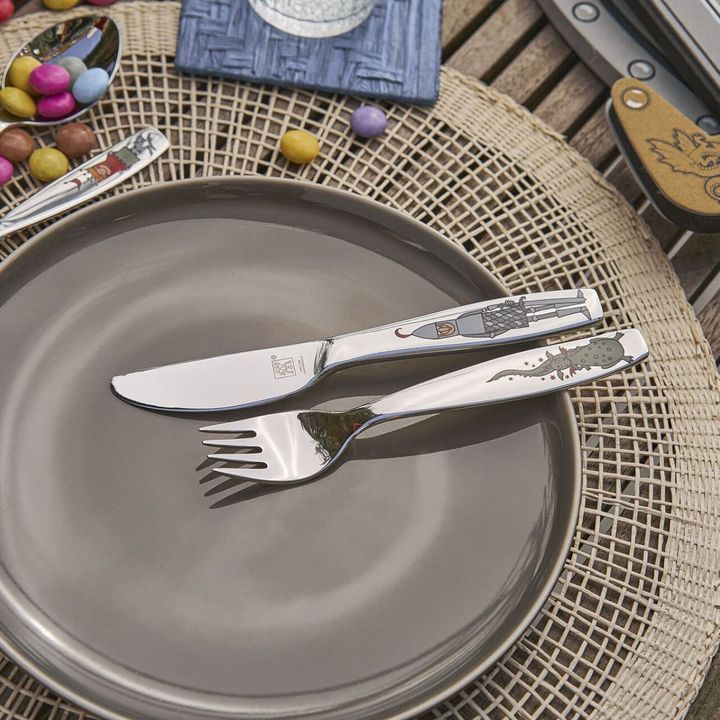 zwilling-opus-dana-changlis-nakrebi-photo-3