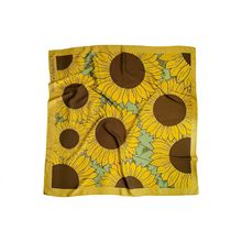 Product image of ქარიზმა შარფი ,,მზესუმზირები''