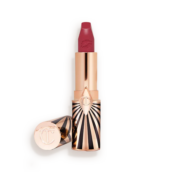 charlotte-tilbury-hot-lips-2-amazing-amal-tuchsatskhi