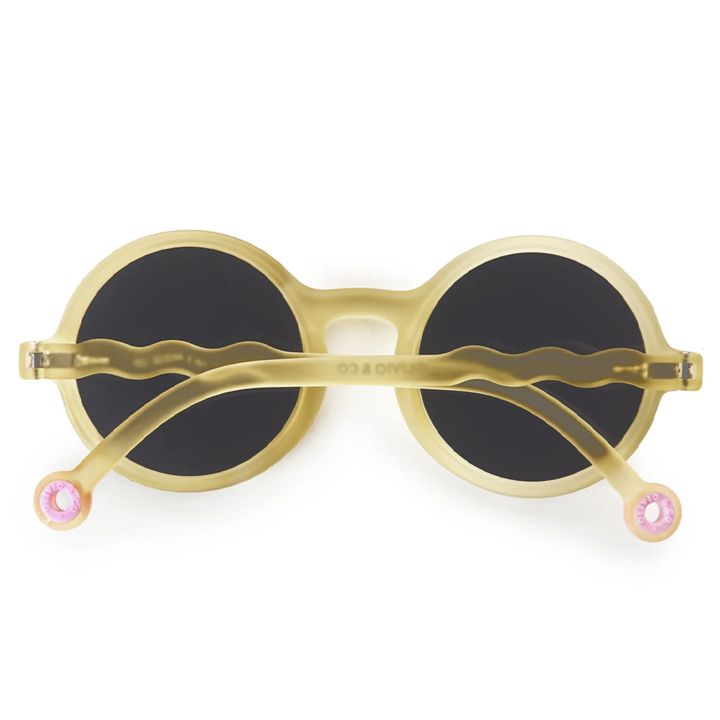 olivio-co-coral-reef-bavshvis-mzis-satvale-photo-3