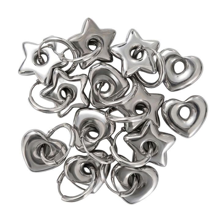 funky-earrings-saqure