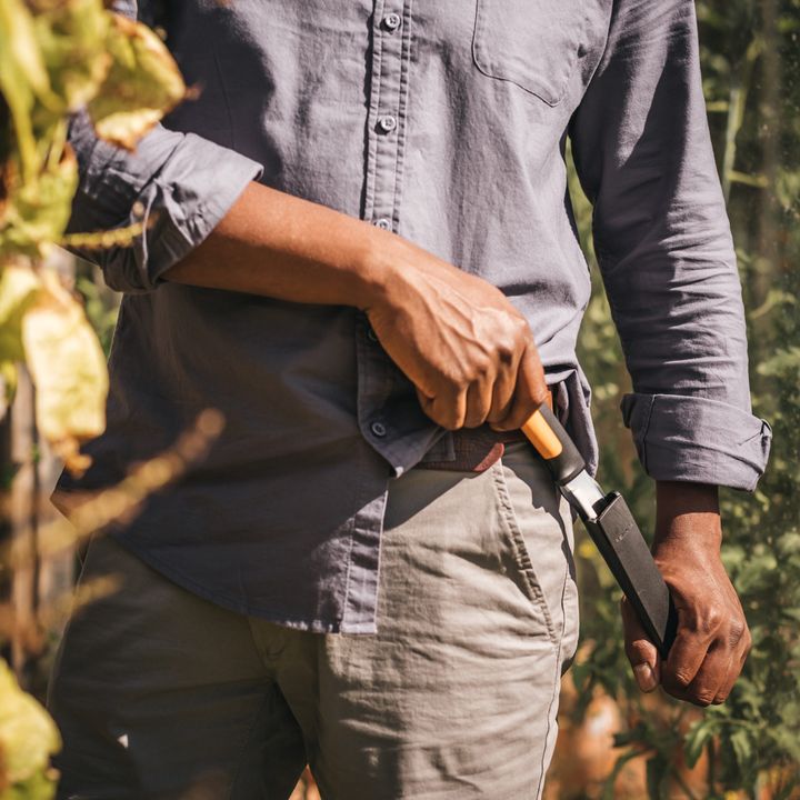 fiskars-x-series-harvesting-knife-k82-dana-photo-2