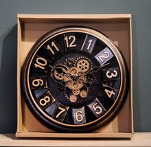 Product image of კედლის საათი - 45 სმ-იანი შავი მექანიკის ციფერბლატით