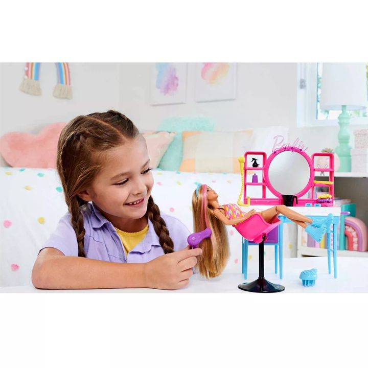 mattel-barbis-silamazis-salonis-satamasho-nakrebi-photo-3