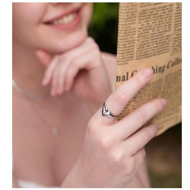 ania-haie-ring-r057-02h-56-vertskhlis-bechedi-photo-4