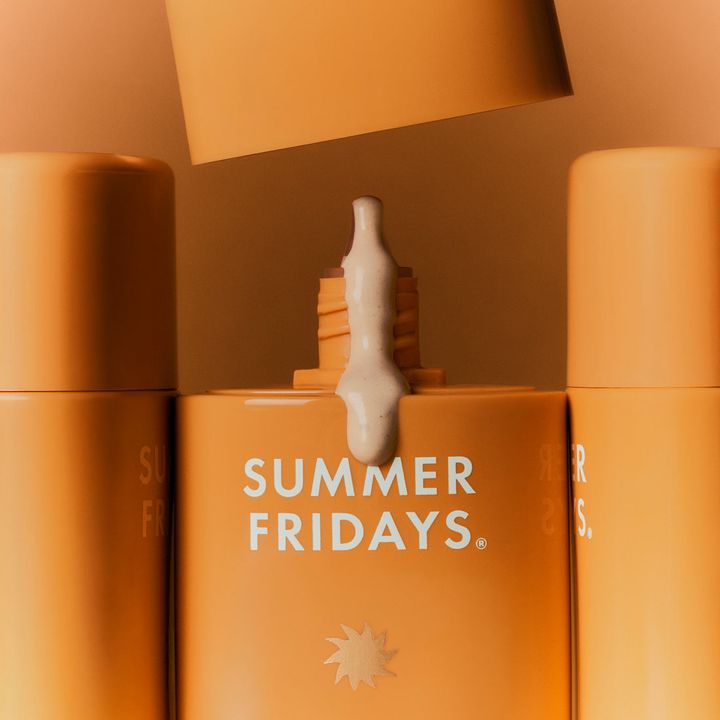 summer-fridays-shade-drops-broad-spectrum-mineral-milk-sunscreen-spf50-sheferili-mzisgan-damtsavi-photo-2