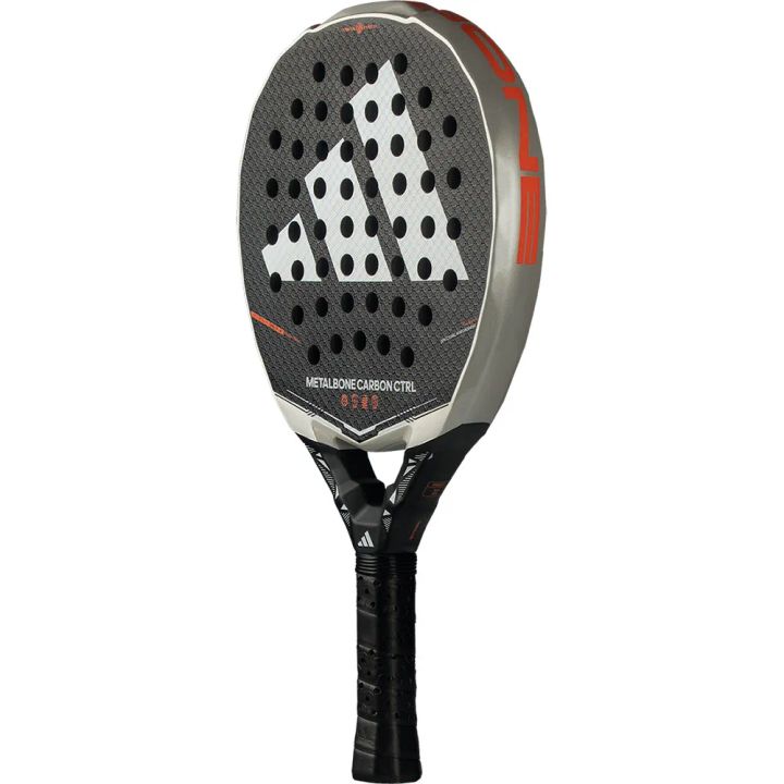 metalbone-carbon-ctrl-padelis-chogani-photo-3