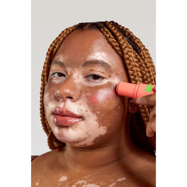 glow-hub-buff-peach-tea-blashi-photo-2