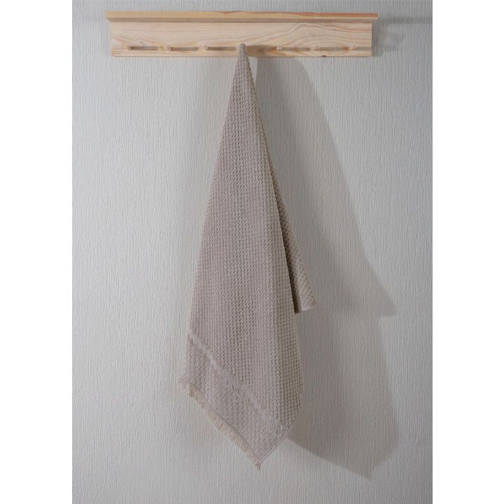 manamo-kent-abazanis-pirsakhotsi