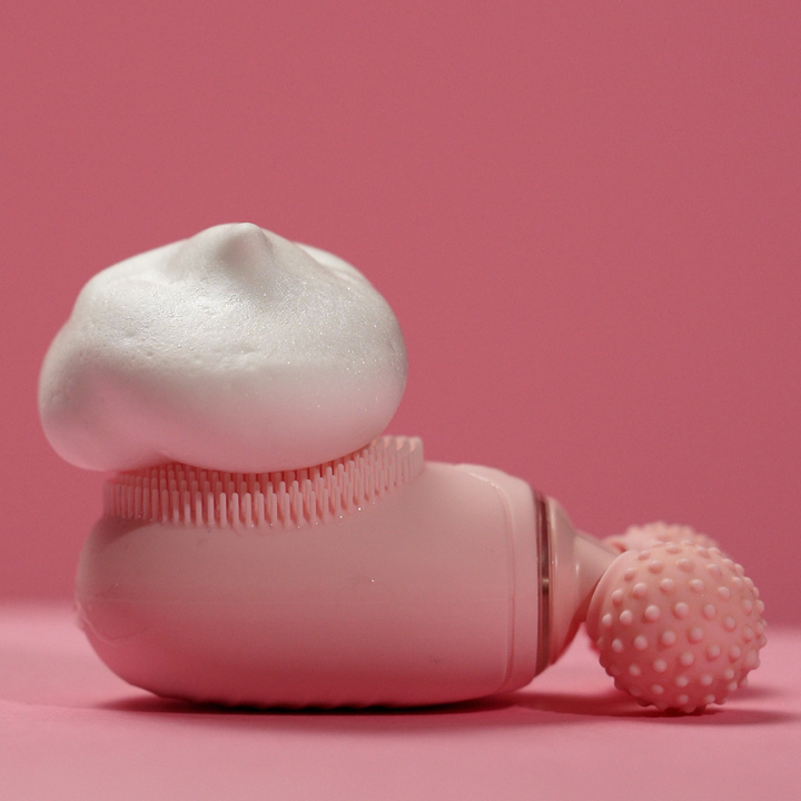 freeza-mini-roller-facial-brush---sakhis-gorgolachebiani-gamtsmendi-mini-masazhori-photo-2