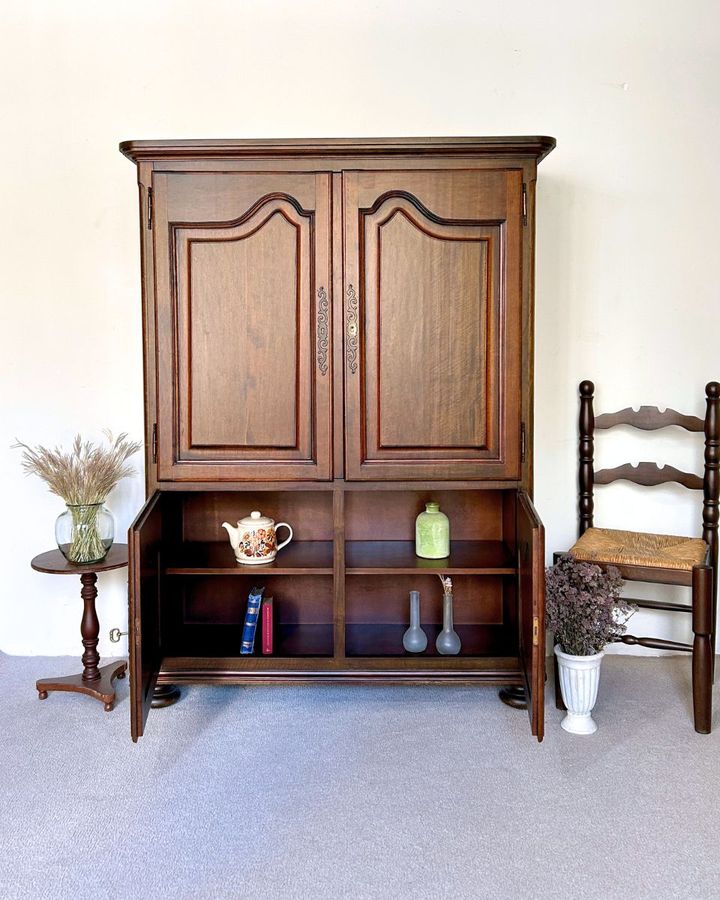 collector-tbilisi-tsablis-khis-bufeti-restavrirebuli-photo-4