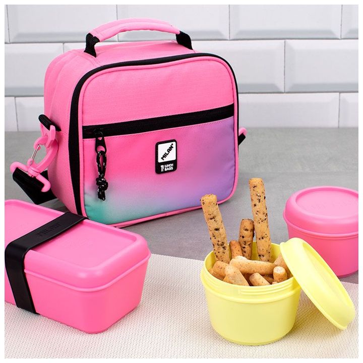 milan-lanchis-chanta-konteinerit-photo-4