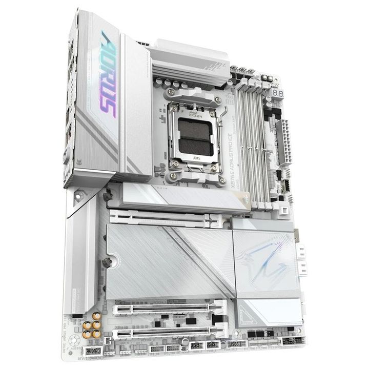 gigabyte-x870eaorusproice-dedadafa-photo-2
