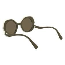 longchamp-oversized-sunglasses-in-khaki-mzis-satvale-photo-3