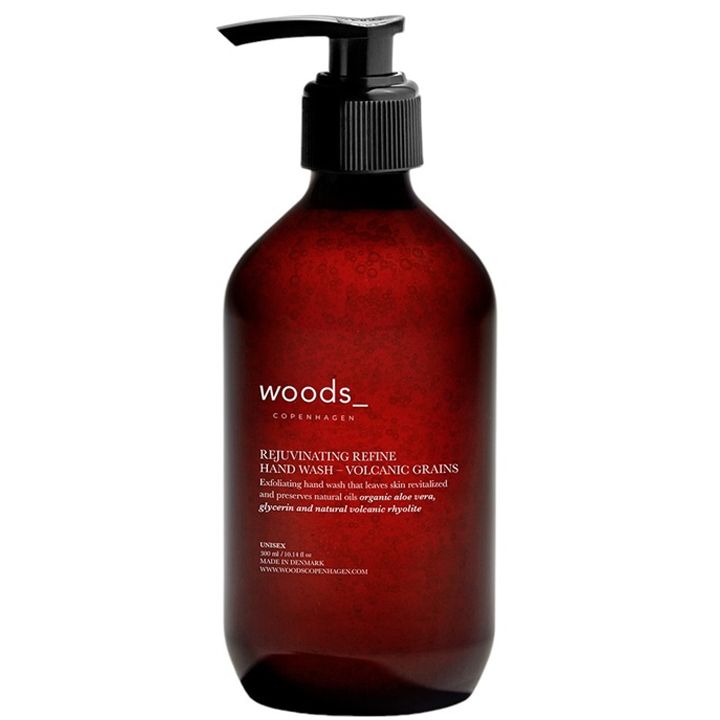woods-copenhagen-volcanic-grains-300ml-khelis-tkhevadi-saponi