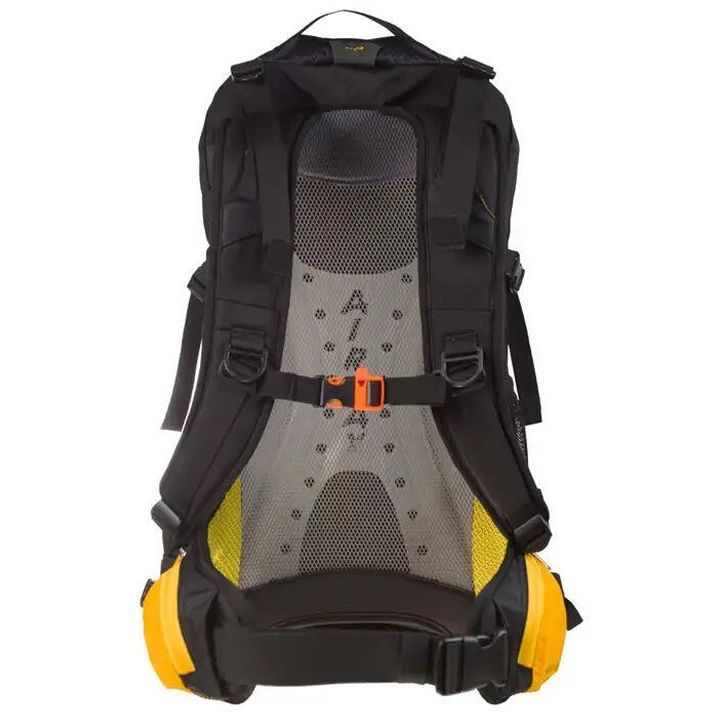 la-sportiva-at-30-backpack-samto-zurgchanta-zurgchanta-photo-2