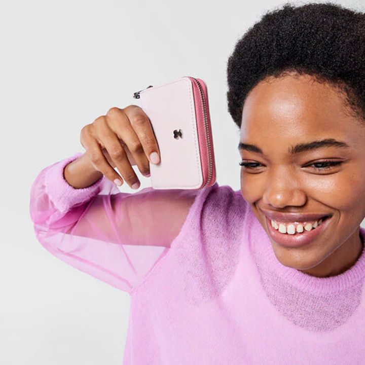 tous-wallet-195930017-qalis-safule-photo-3