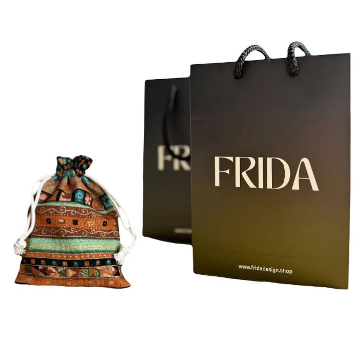 frida-black-amour-saqure-photo-3