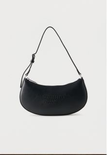 Product image of Tommy Jeans MUST SHOULDER BAG ხელჩანთა