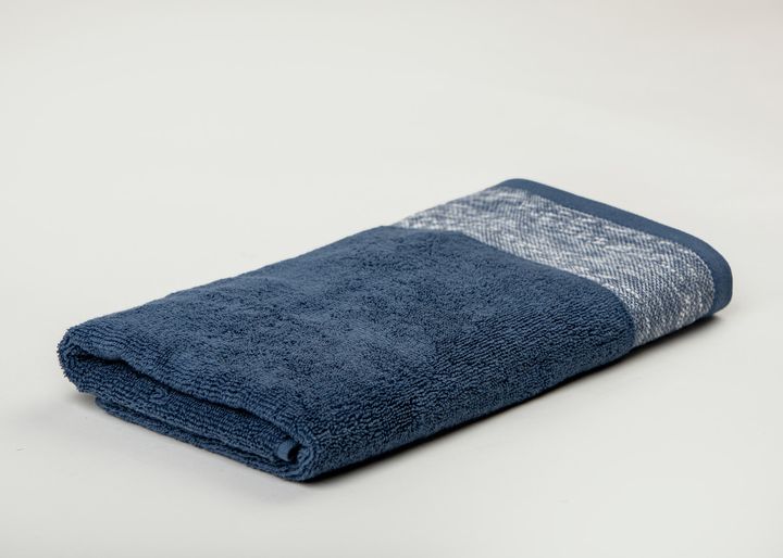 manamo-home-pender-jacquard-face-towel-ndgo-pirsakhotsi-photo-2