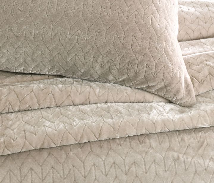 puffy-lines-240x225sm-satsolis-gadasafarebeli-photo-2