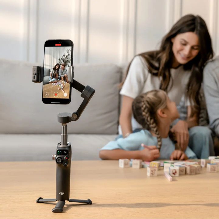 dji-osmo-mobile-8-black-stabilizatori-photo-2