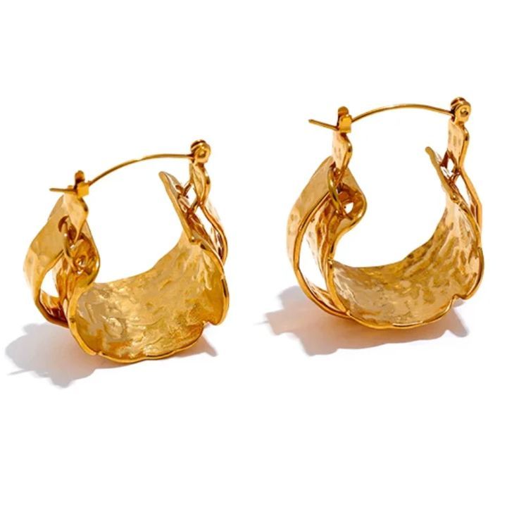 frida-scarlet-saqure-photo-2