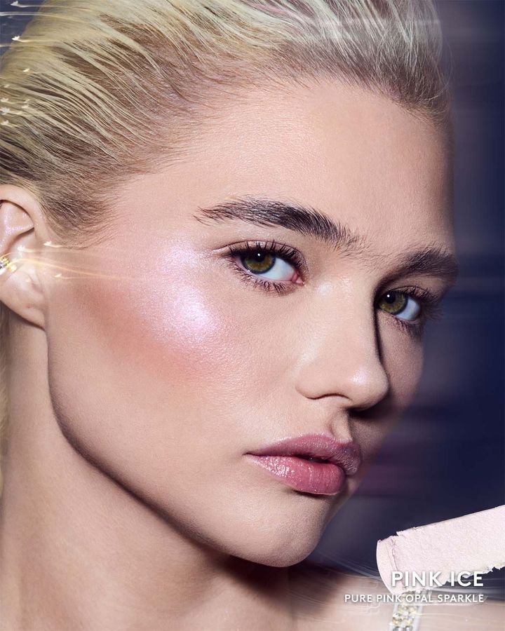 fenty-beauty-diamond-bomb-all-over-diamond-veil-pink-ice-hailaiteri-8gr-photo-3