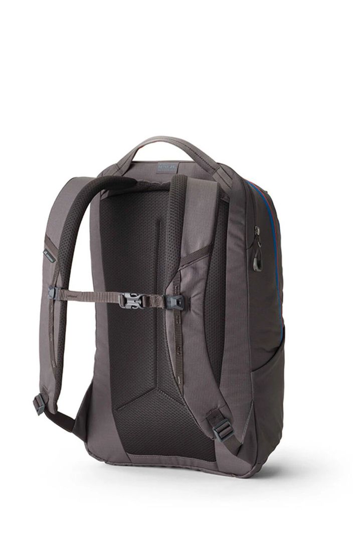 gregory-retna-25-backpack-zurgchanta-photo-2