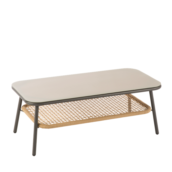 naterial-qavis-magida