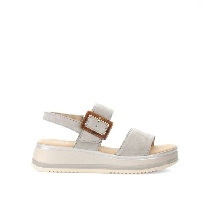 gabor-5899-fekhsatsmeli