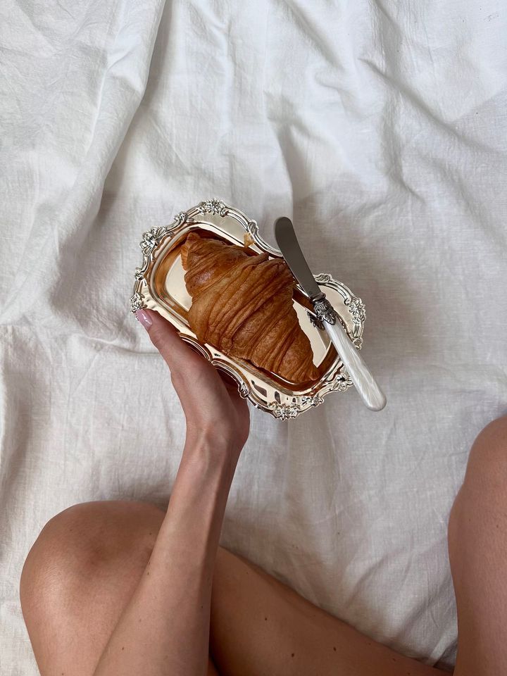 cocktail-langari-servirebistvis-metalis-metal-accents