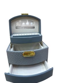 Product image of სამკაულების ყუთი 15x12x11სმ