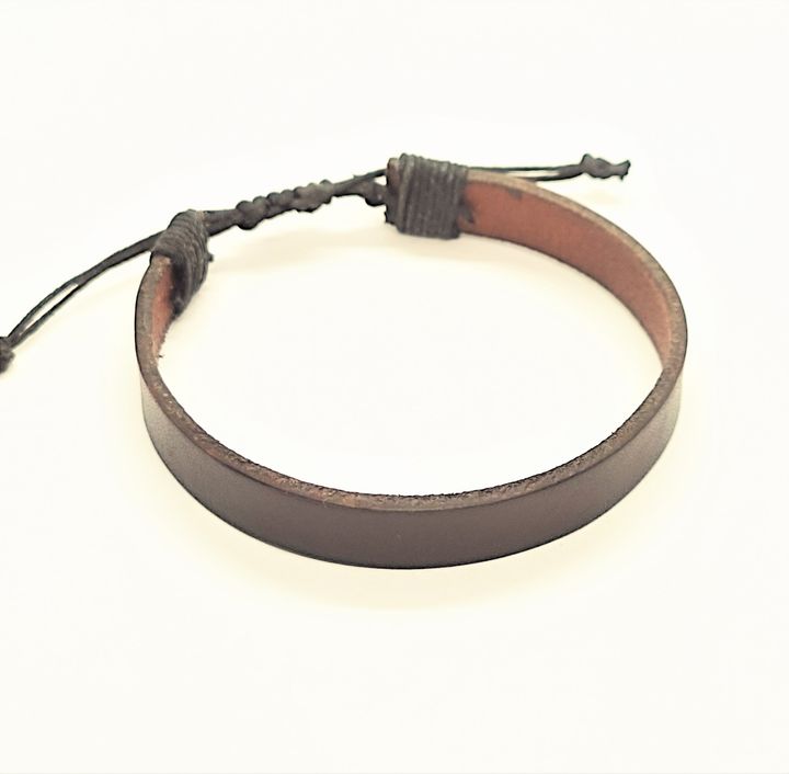 pietra-qavisferi-naturaluri-tqavis-regulirebadi-samajuri-love-you-tsartsera-khelnaketi