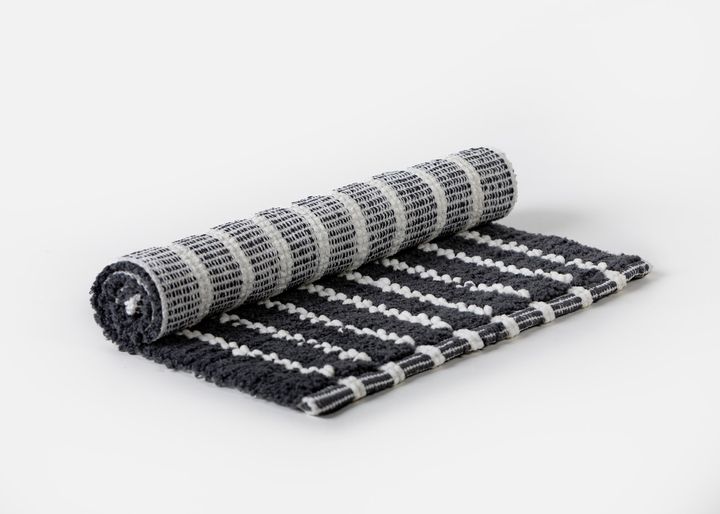 manamo-dots-abazanis-fardagi-mikroshenilis-shavi-40x60-sm-photo-2