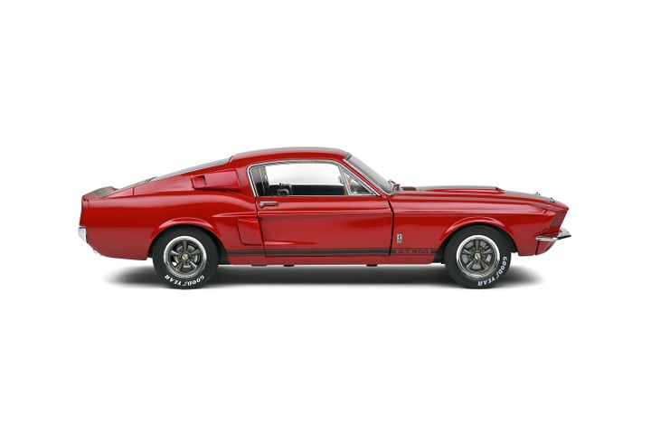 shelbi-mustang-gt500-klasikuri-modeli