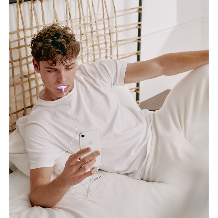 unickskin-unicled-white-smile-kbilis-matetrebeli-photo-4